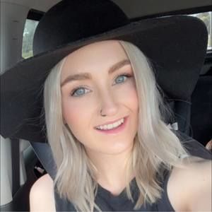 Meet your Posher, Jade